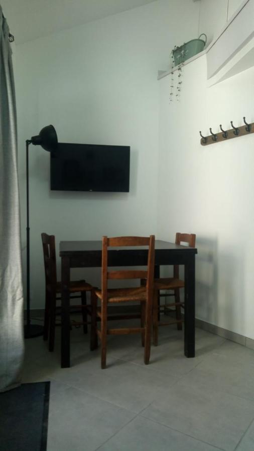 Logement Entier Dans Village Calme Guillerval Екстериор снимка